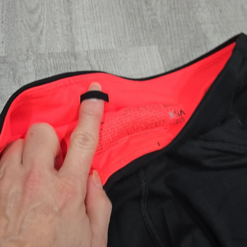 Victoria's secret sport Black Leggings with Bright Orange VSX Logo - Picture 5 of 7